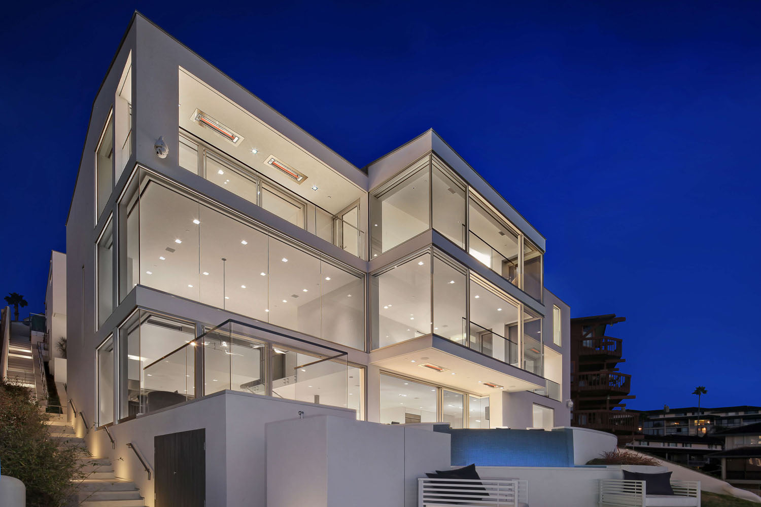 Infratech W-Series Single Element 3000Watt Outdoor Infrared Electric Heater | 208V