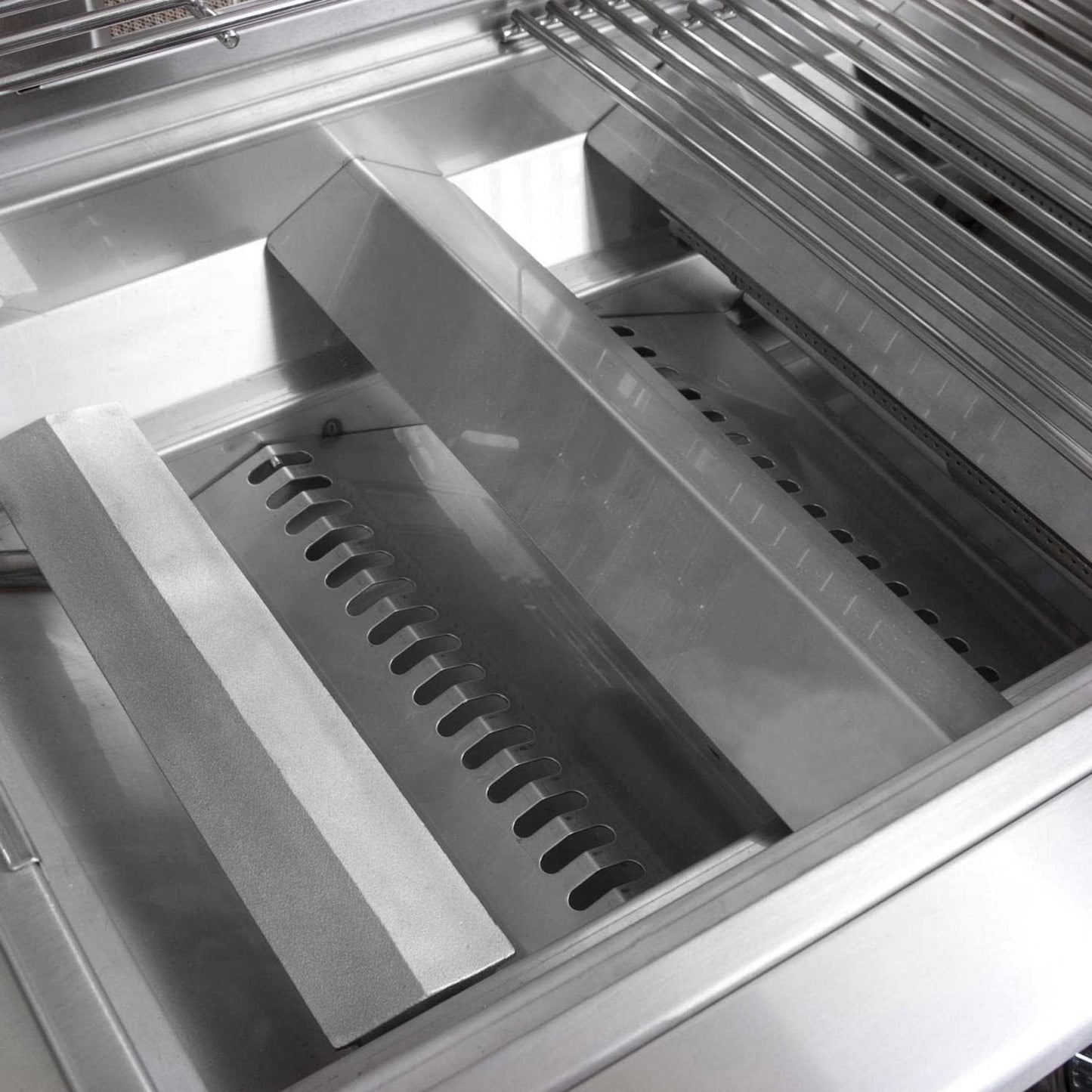 Lion 75000 32 Inch Stainless Steel Freestanding Gas Grill