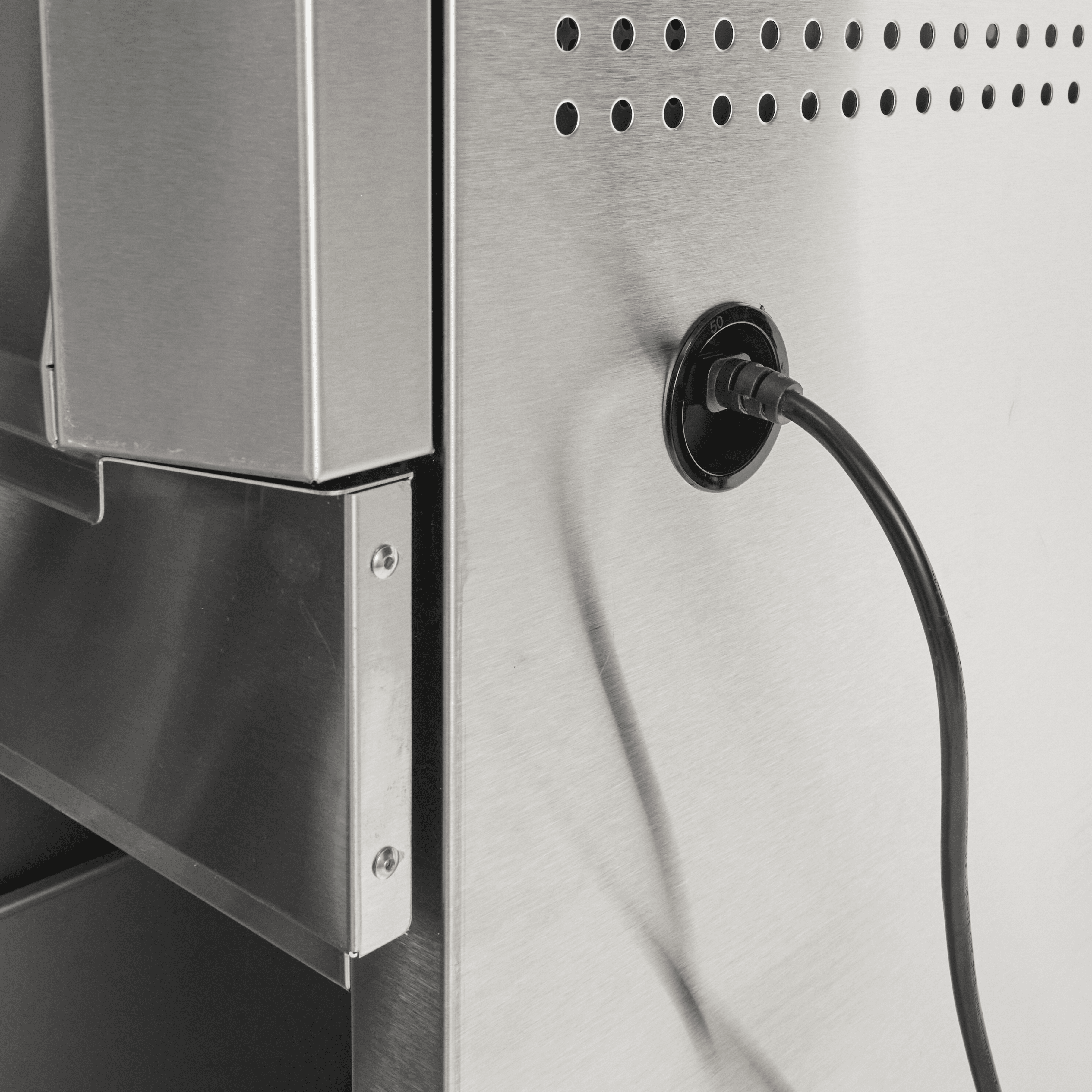 Coyote 28-inch Built In Pellet Grill - C2P28