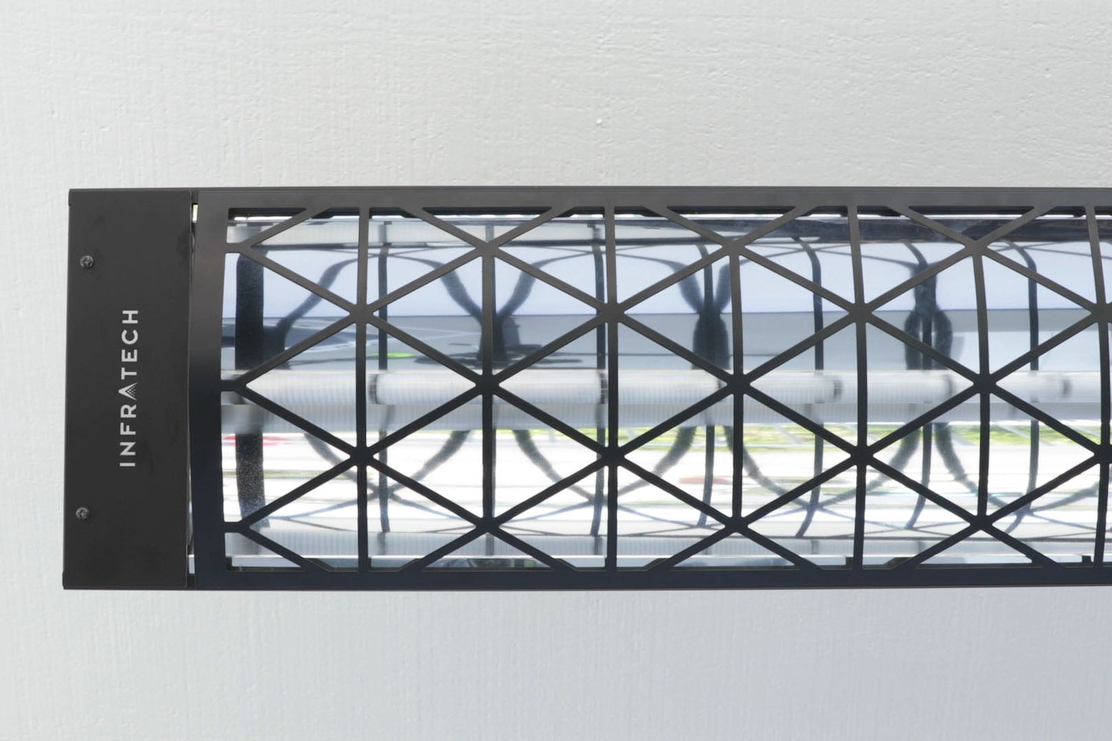 Infratech Motif Contemporary Fascia Kit for Single Element Heater | Black