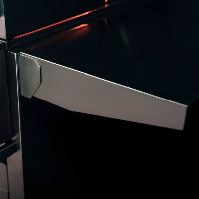 TrueFlame E Series 32 Inch 4 Burner Freestanding Gas Grill