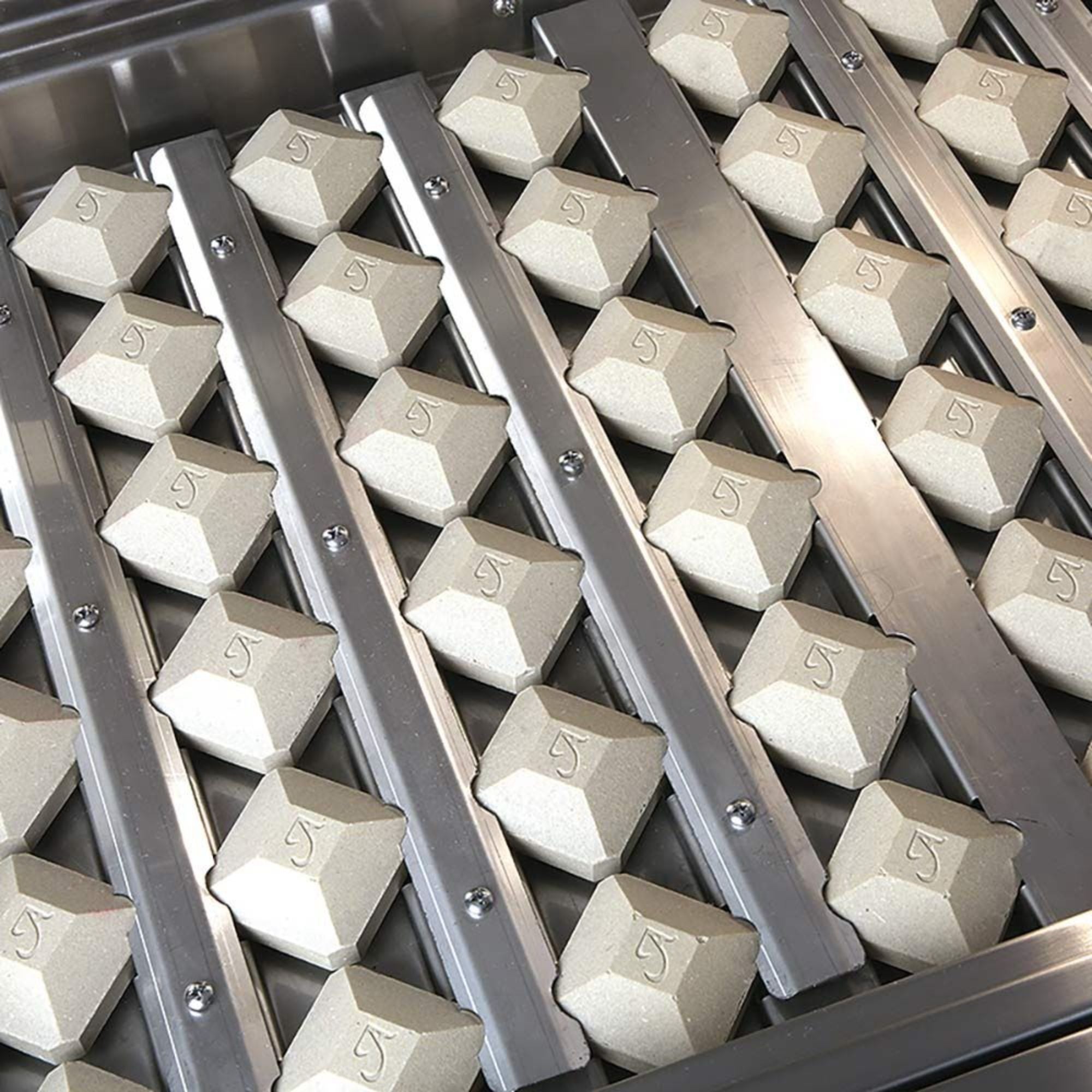 Artisan American Eagle 32-Inch 3-Burner Freestanding Gas Grill