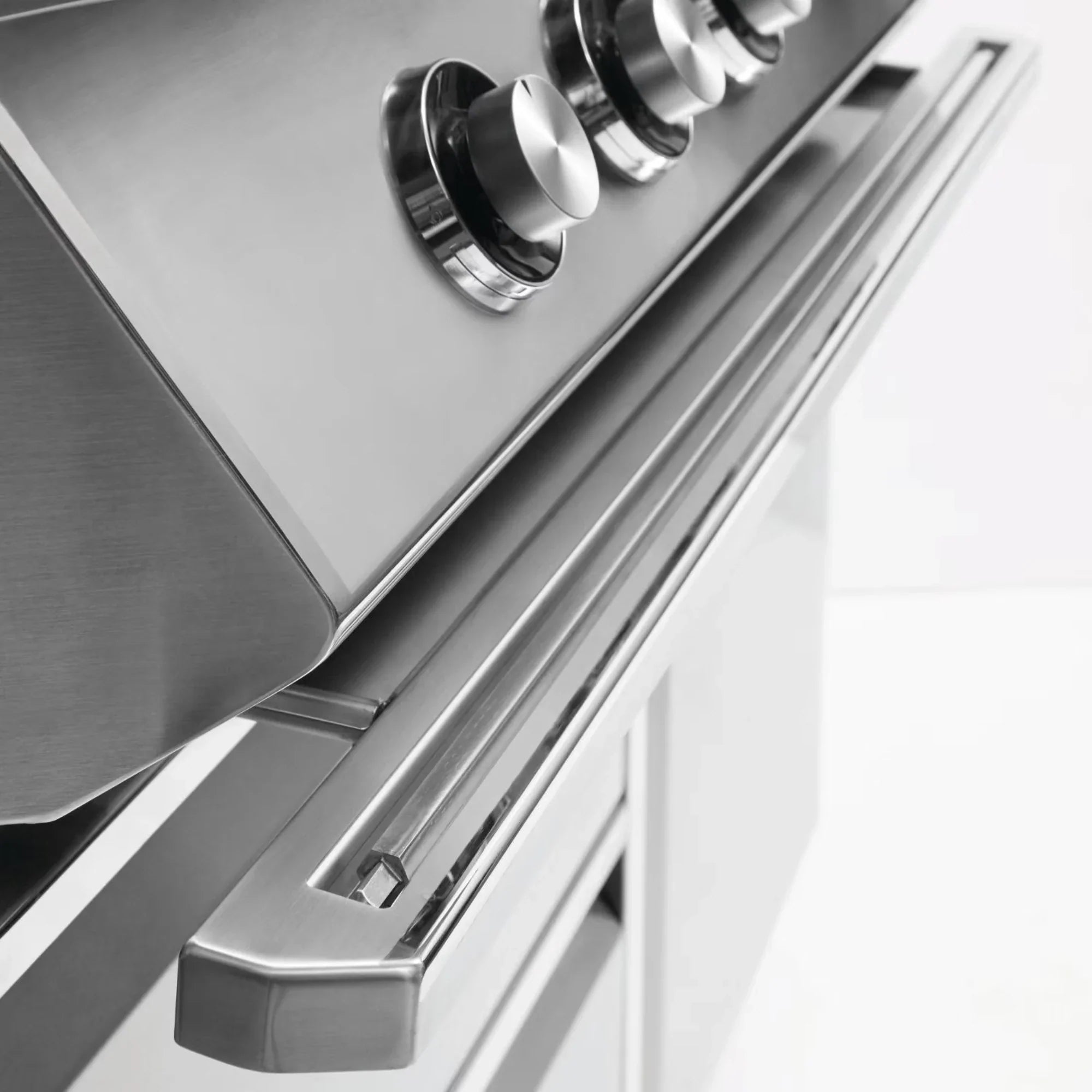 Twin Eagles 42-Inch Built-In Gas Grill w/ Rotisserie