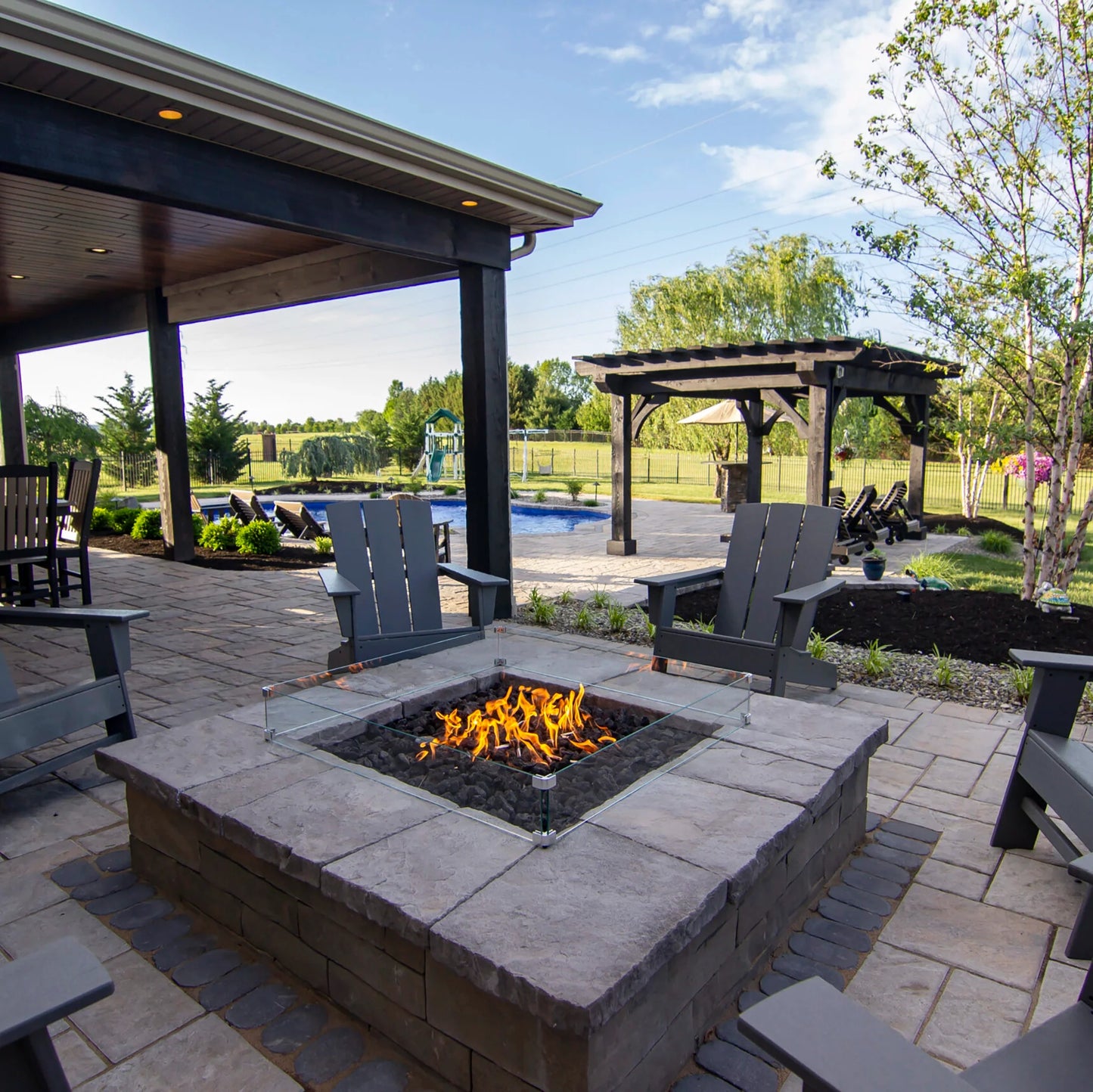 Rectangle Fire Pit Glass Wind Guard by HPC Fire