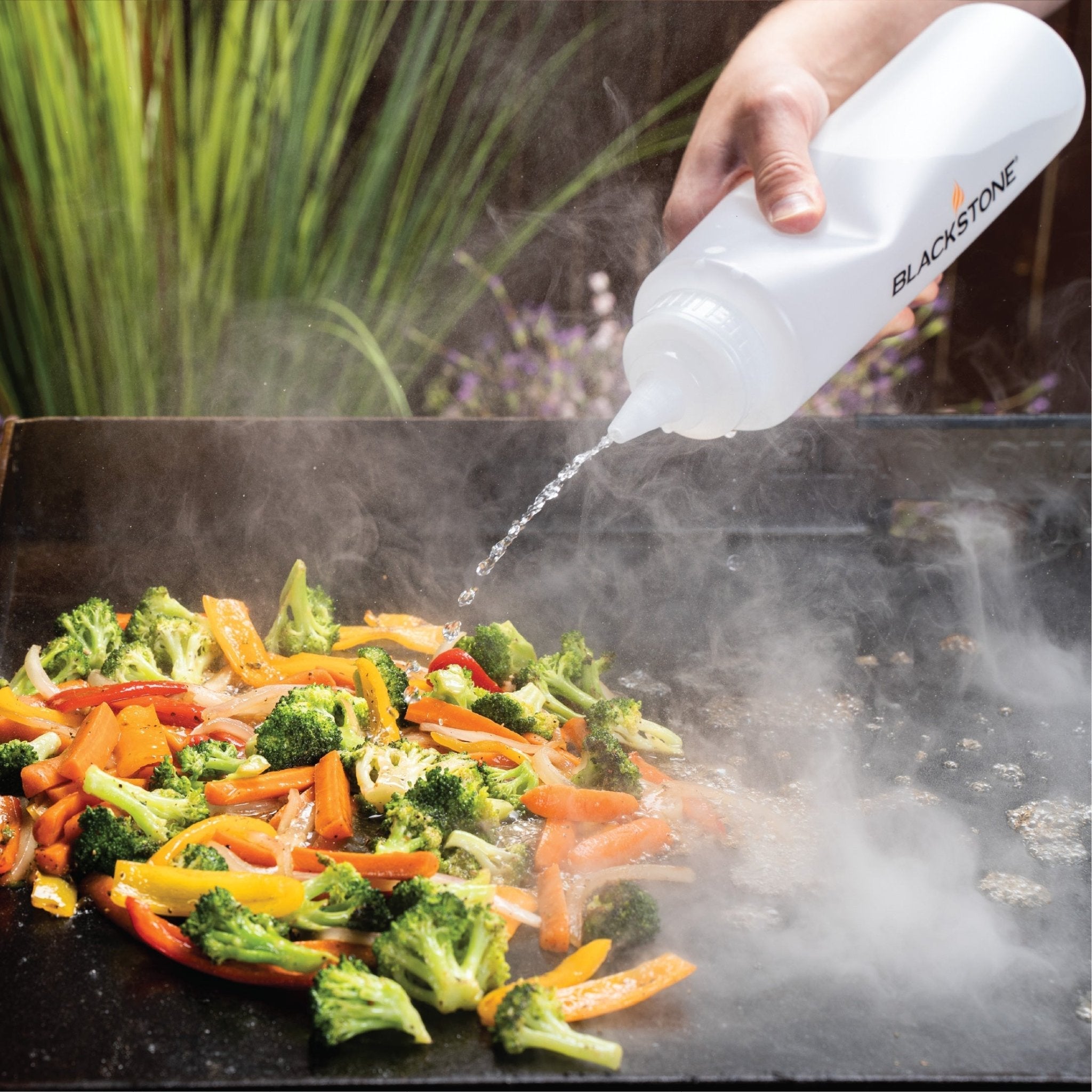 Blackstone Squeeze Bottle Set