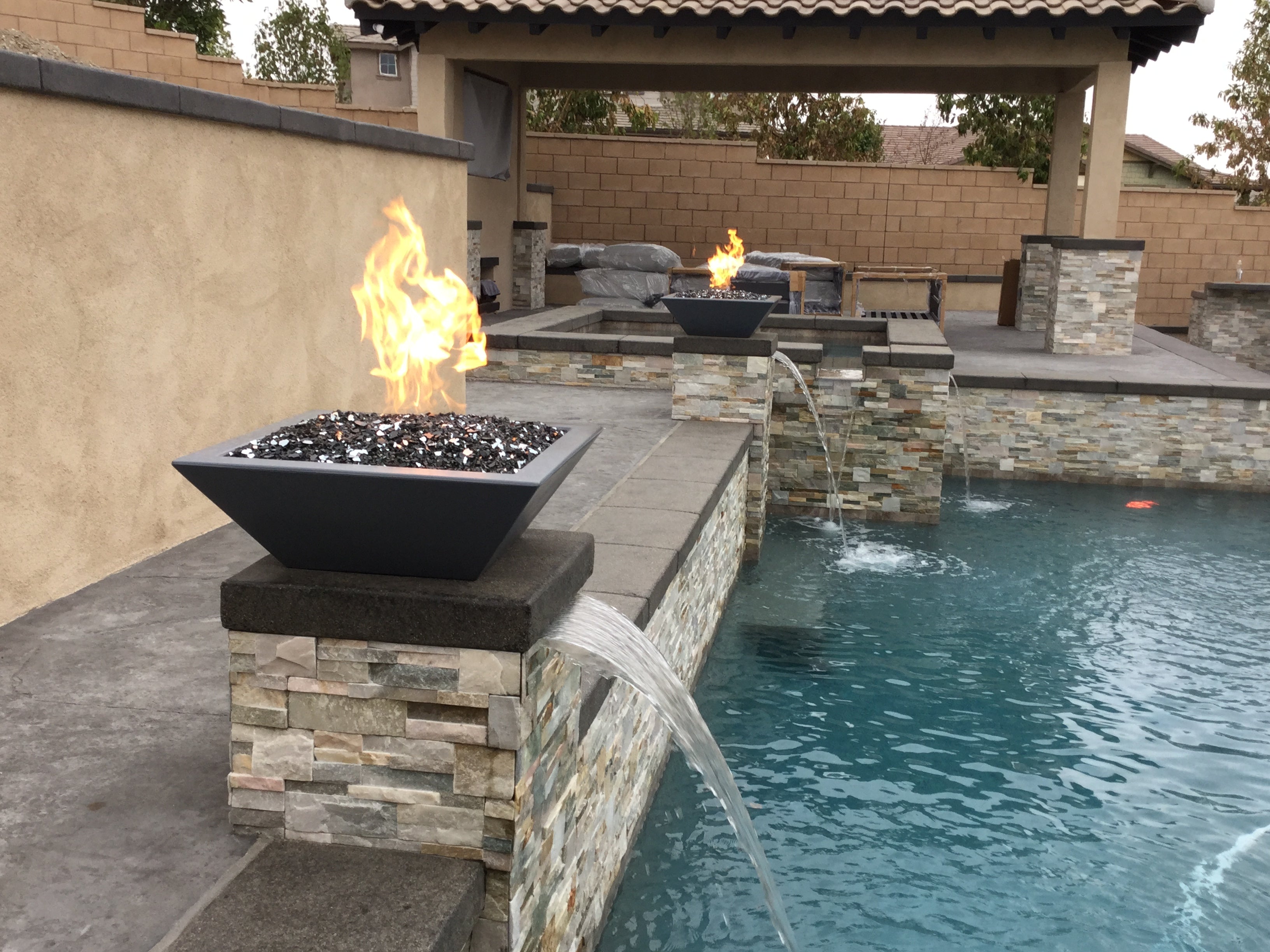 30" Maya GFRC Square Fire Bowl- OPT-30SFO