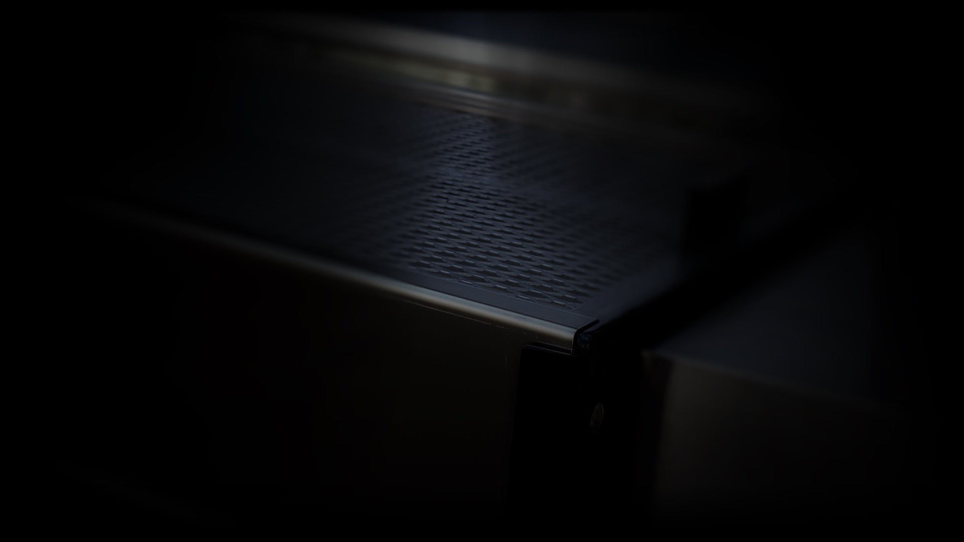 Phoenix Grills - SD Stainless Steel Propane Gas Riveted Grill Head On Stainless Steel Pedestal Cart - SDRIVDDP