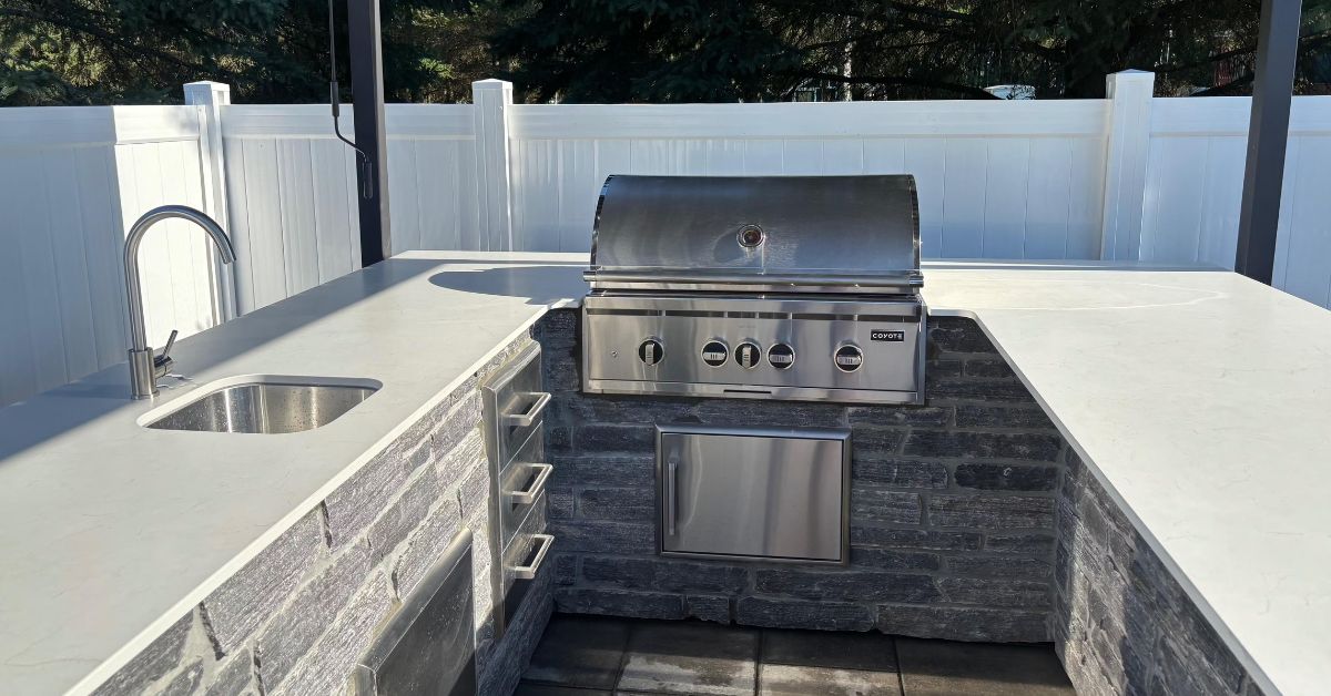 The Importance of Insulation Jackets for Built-in Grills