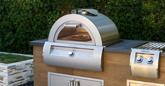 How To Master Pizza Making in an Outdoor Oven