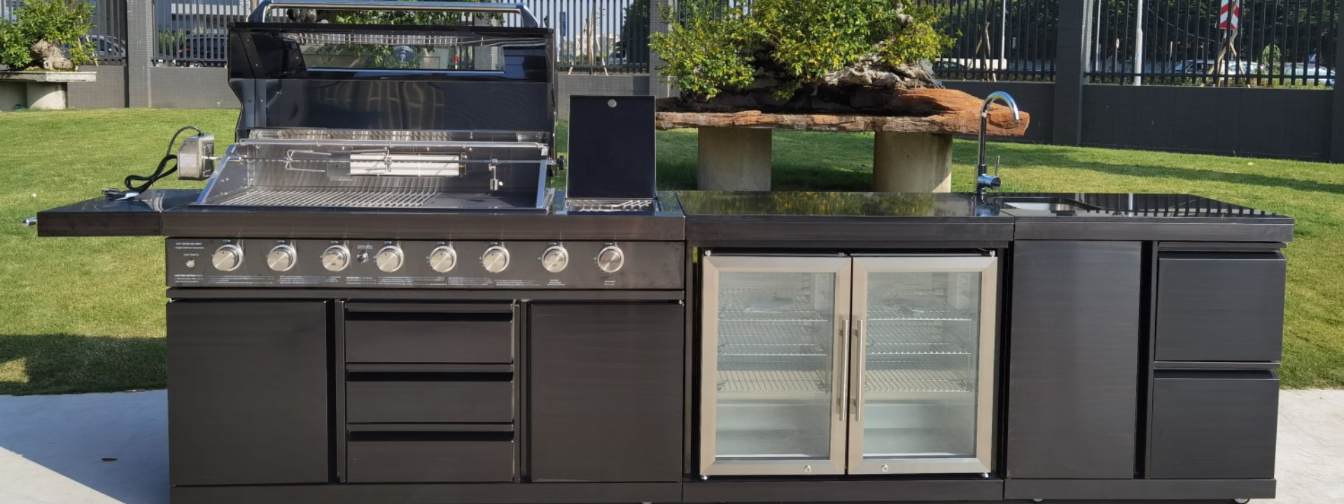 Outdoor Refrigeration on bbq island