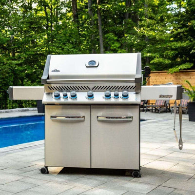 Napoleon Gas Grills