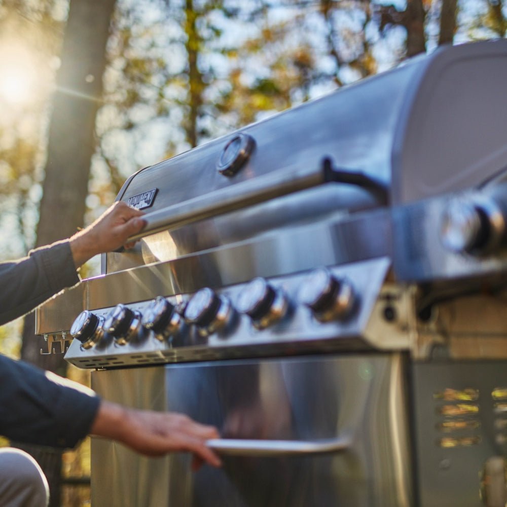 Monument Classic 6-Burner | Full Stainless Steel Propane Gas Grill