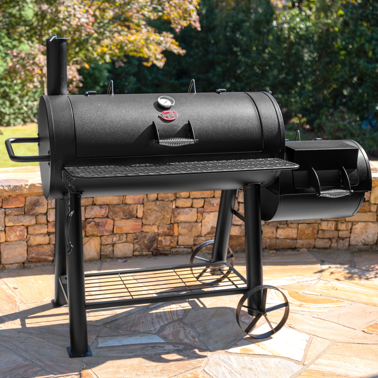 Char-Griller Competition Pro™ Offset Smoker Charcoal Grill