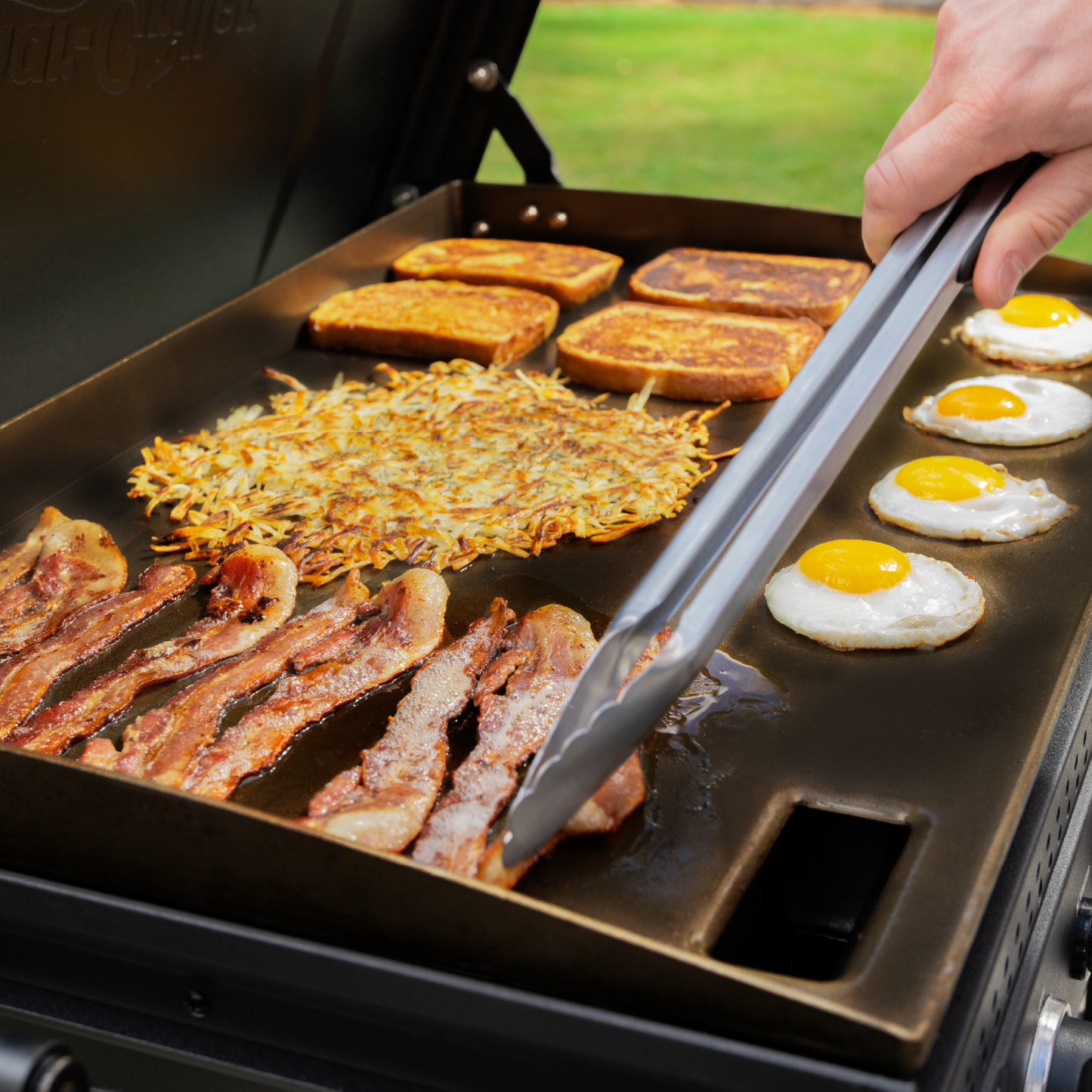 Char-Griller 3-Burner Flat Iron® Gas Griddle (Black)
