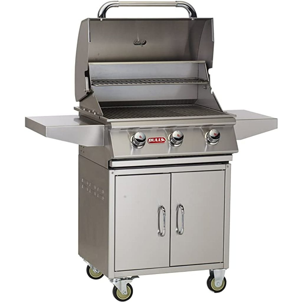 Bull 24" 3-Burner Steer Premium Freestanding Gas Grill