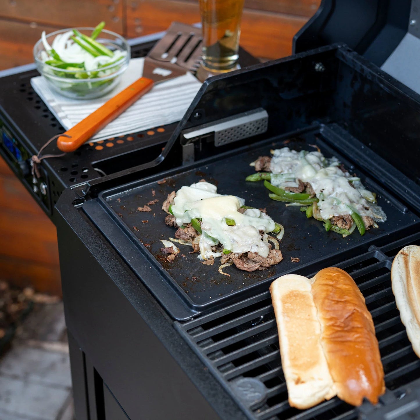 Masterbuilt Half-Grate Griddle Insert