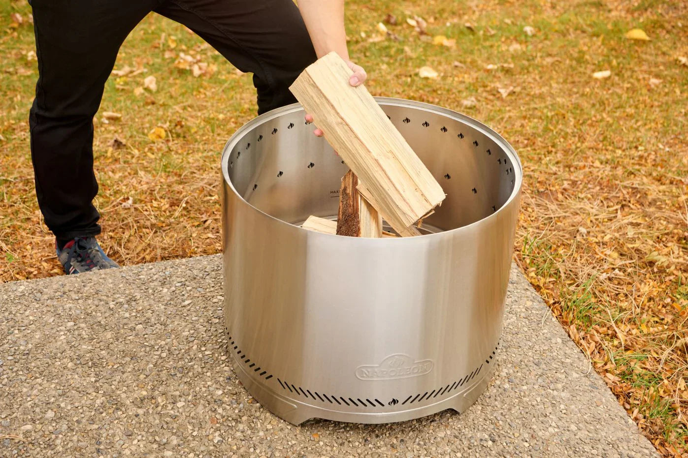Napoleon Timberwolf Smokeless Fire Pit 22 inch - NWFPLTI-SS