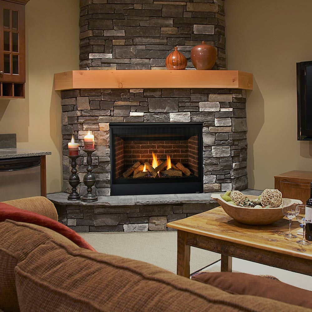 Majestic Quartz 32-Inch Direct Vent Gas Fireplace - QUARTZ32IFT