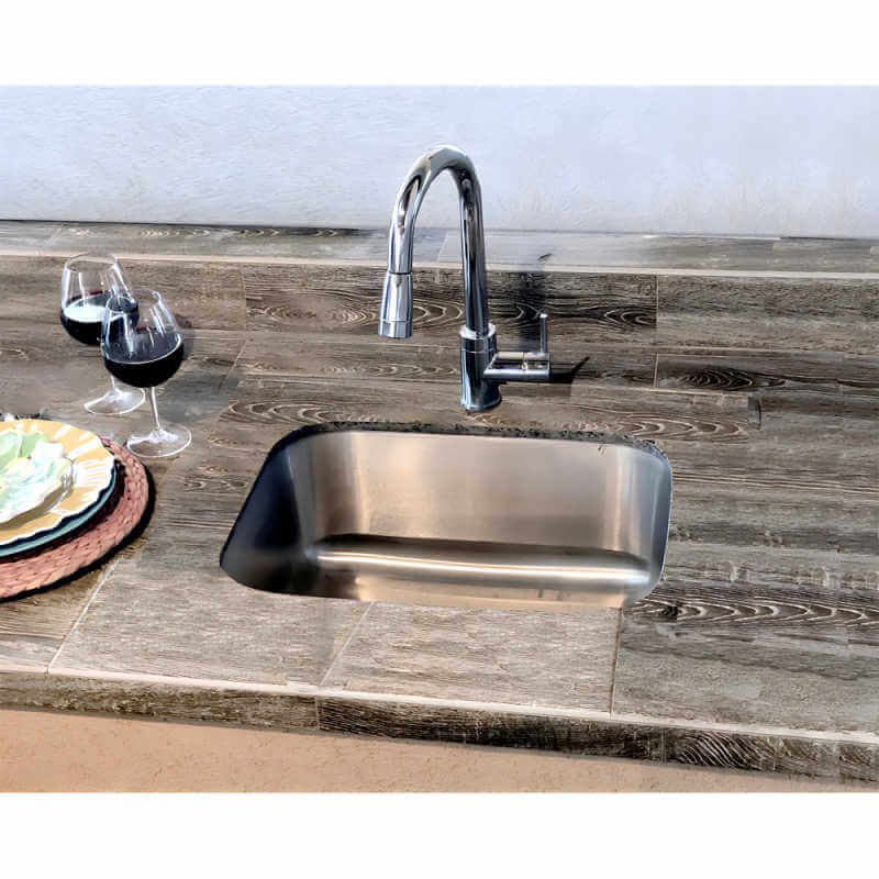 RCS 23 X 18 18-Gauge Single Bowl Stainless Steel Undermount Sink With Hot/Cold Faucet - RSNK2