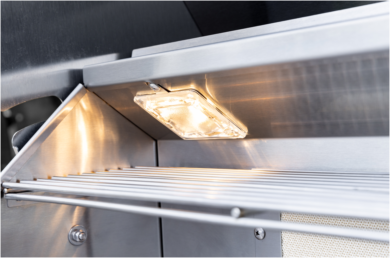 Summerset Sizzler 32-Inch Built-in Gas Grill