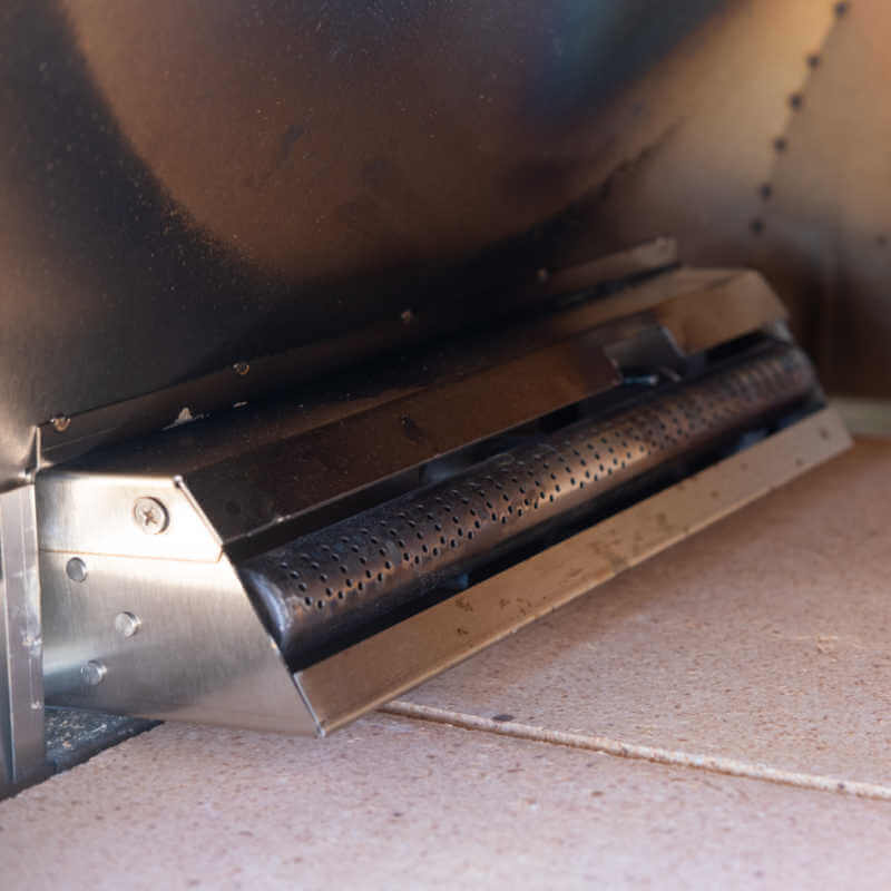 WPPO Traditional Black 25-Inch Dual Fueled Pizza Oven With Gas Attachment - WKE-04WG-BLK