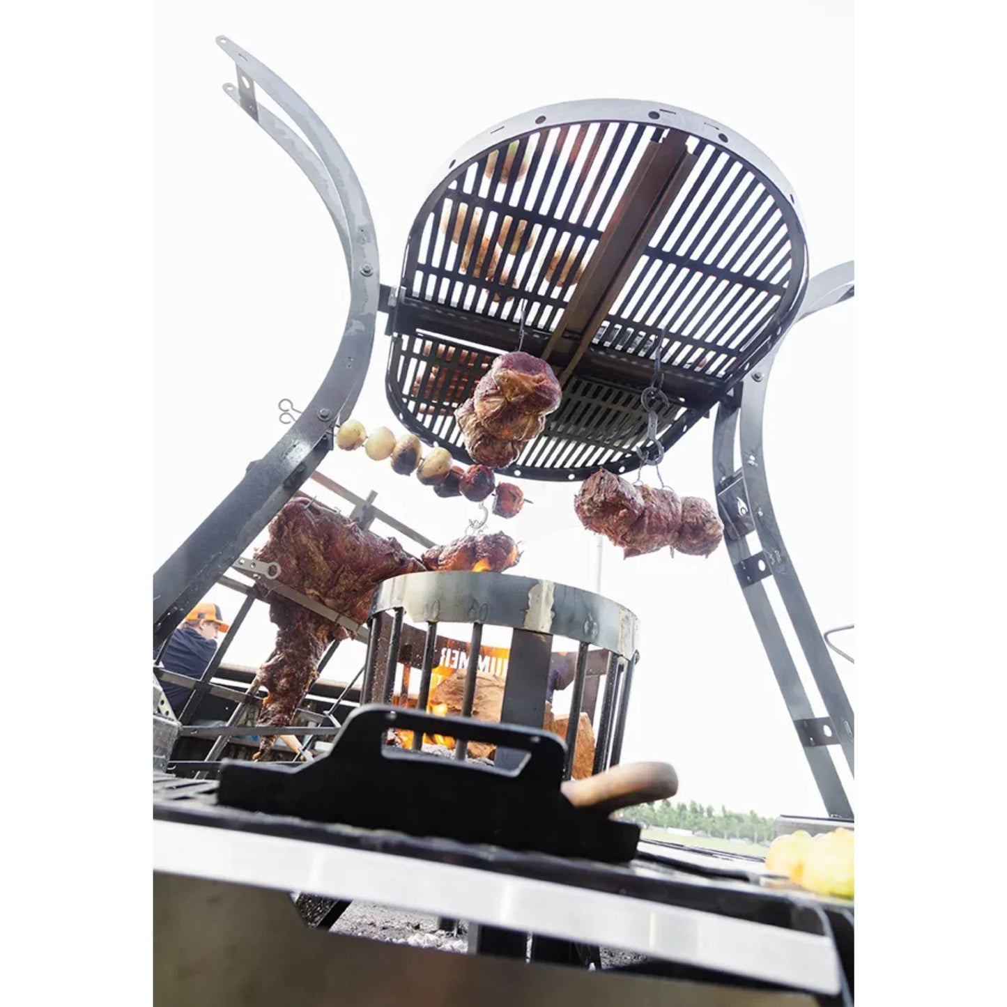 Tromen Hummer Firepit Open Fire Argentine Mega Grill with Oven