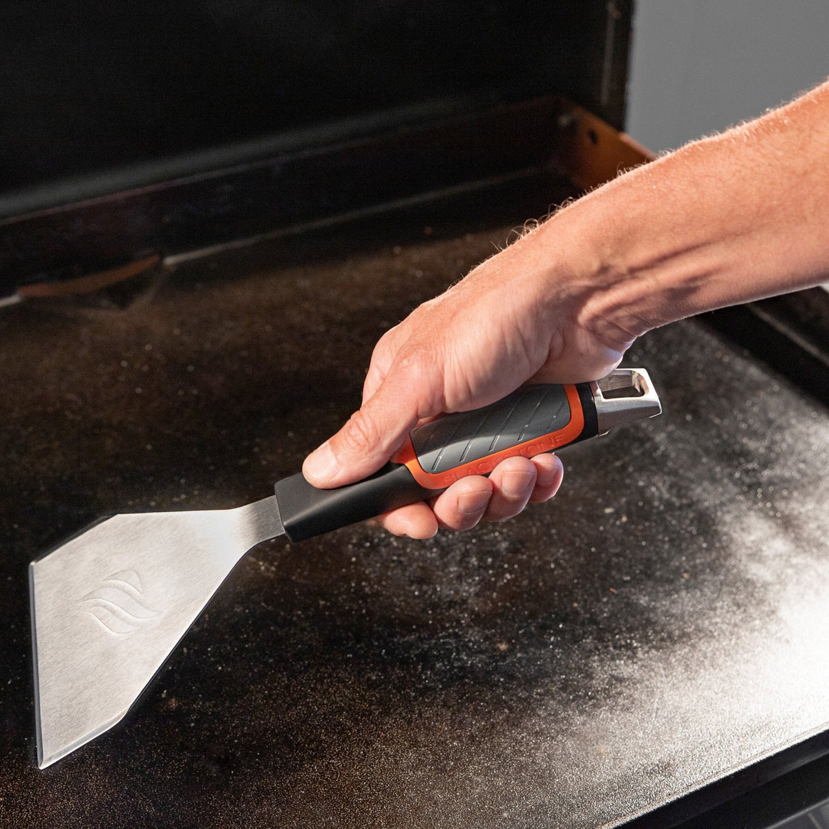 Blackstone Pro Series Griddle Scraper