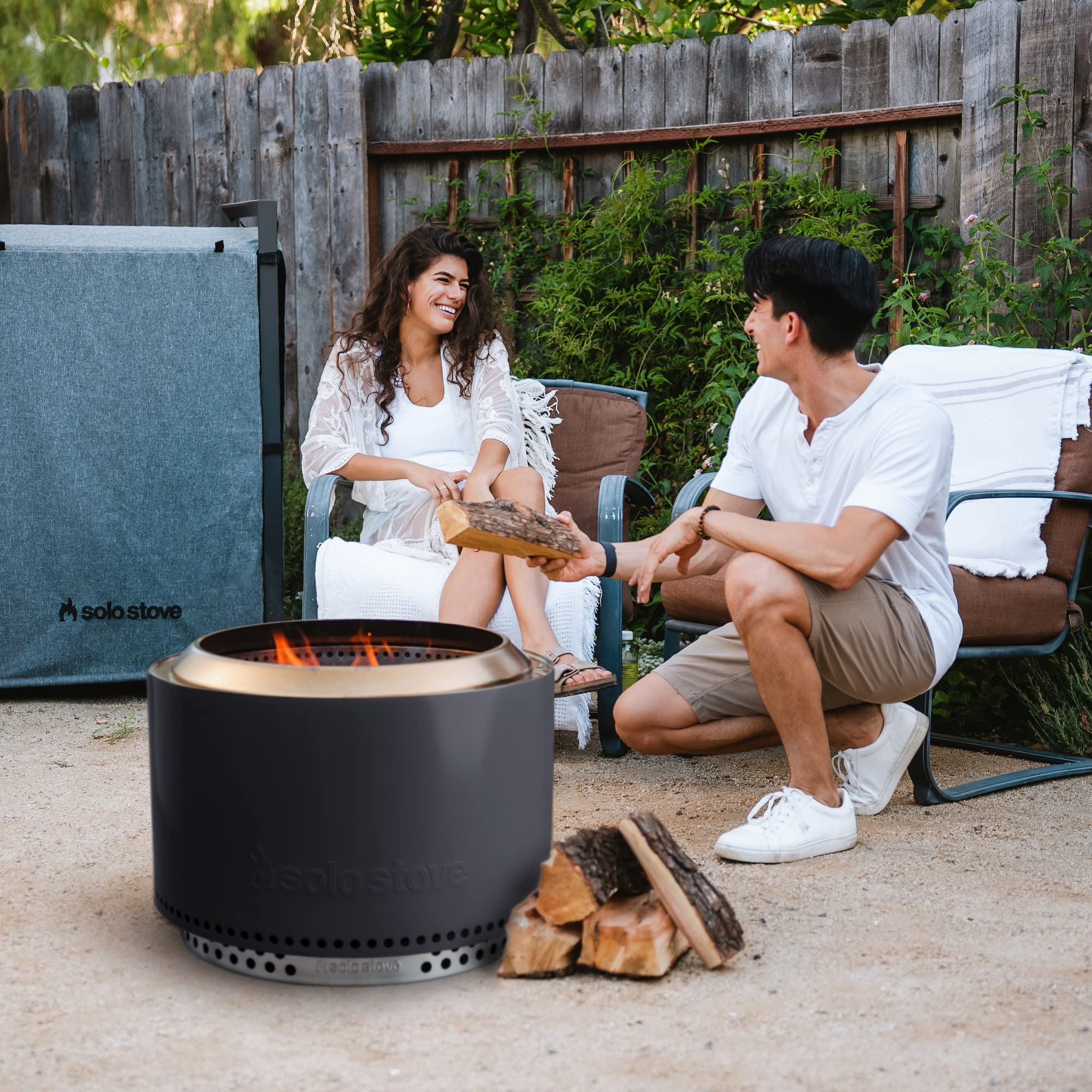 Yukon Fire Pit + Stand Bundle 2.0