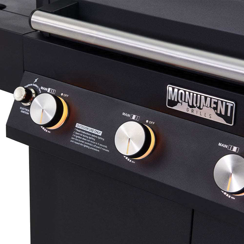 Monument Denali 425 | Black Smart Tech Propane Gas Grill