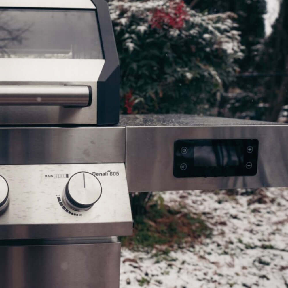 Monument Denali 605 | Stainless Steel Smart Tech Natural/Propane Gas Grill