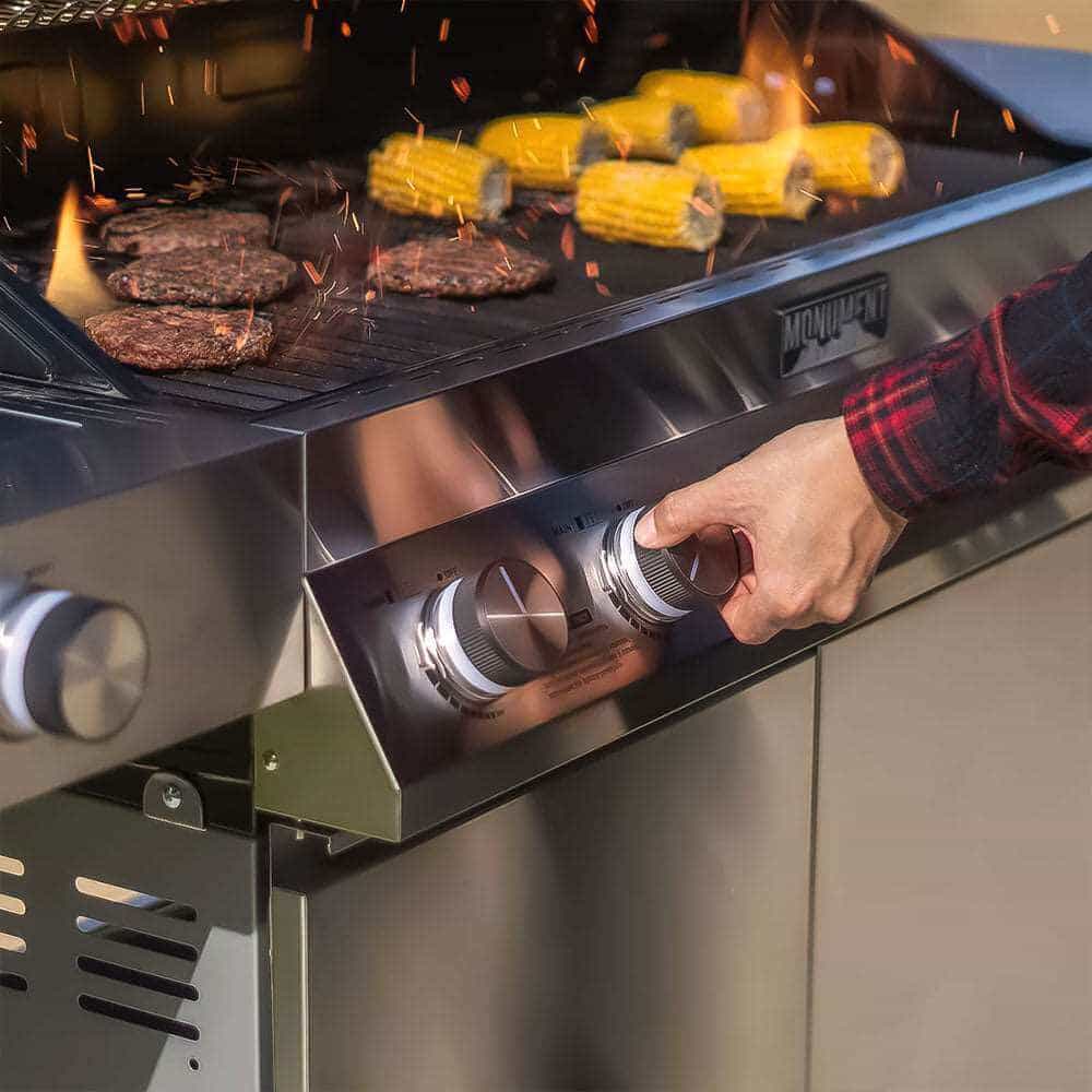 Monument Denali 605 | Stainless Steel Smart Tech Natural/Propane Gas Grill