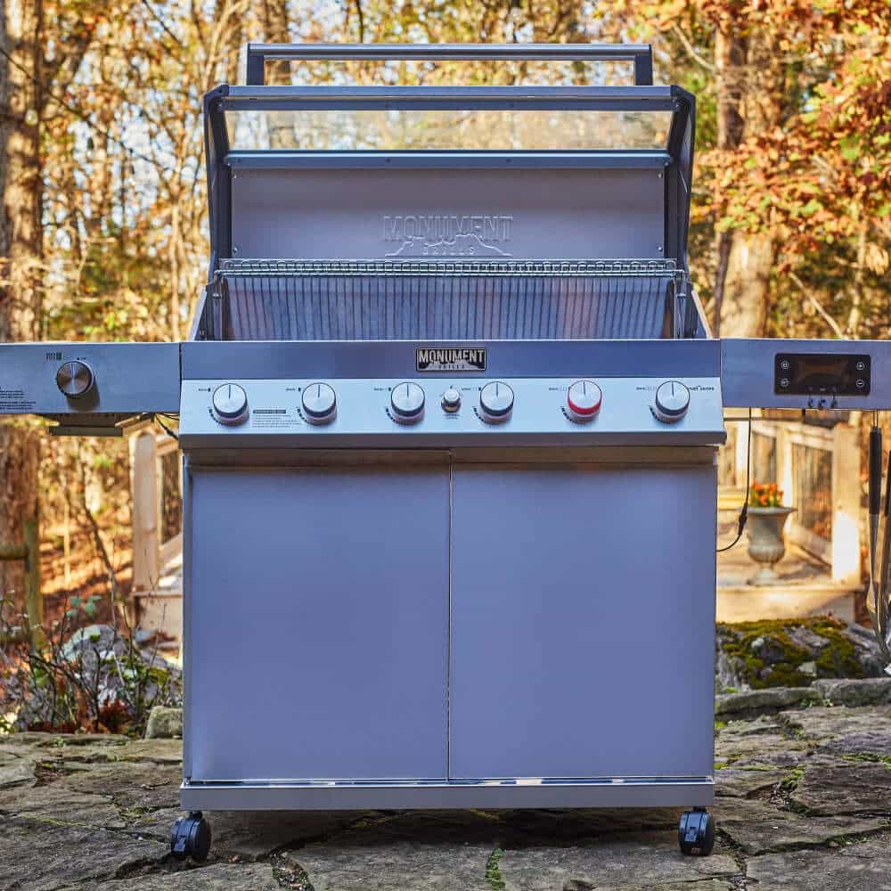 Monument Denali 605 Pro | Stainless Smart Propane Gas Grill
