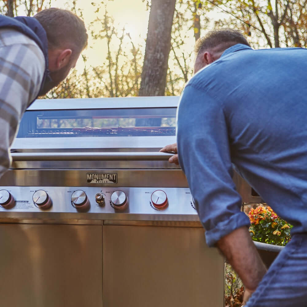 Monument Denali 605 Pro | Stainless Smart Propane Gas Grill