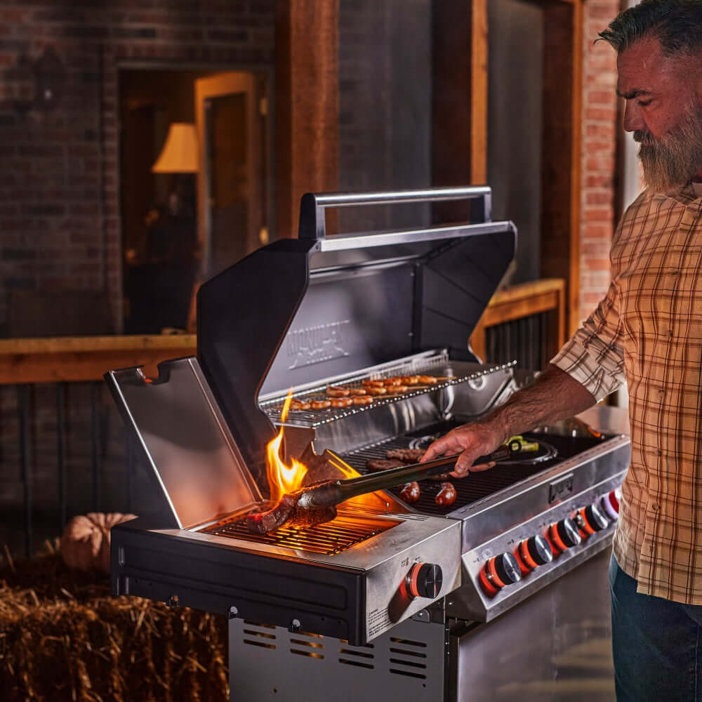 Monument Denali 605 Pro | Stainless Smart Propane Gas Grill