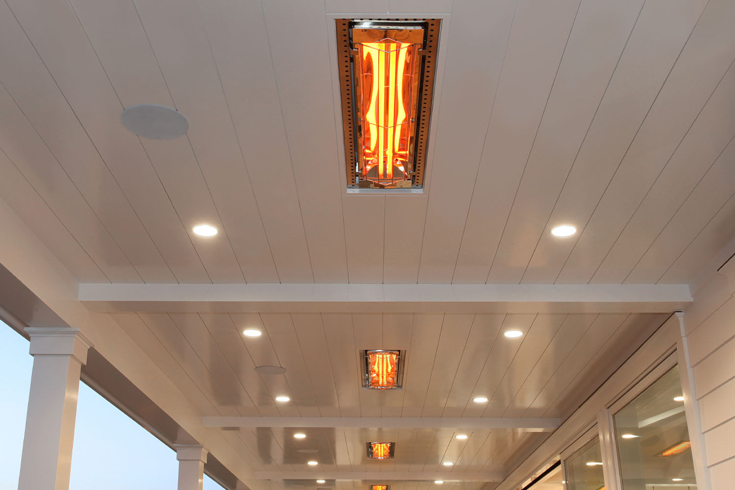 Infratech WD-Series Double Element 3000Watt Outdoor Infrared Electric Heater | 208V