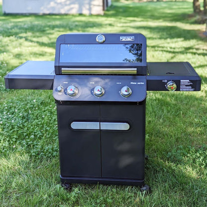 Monument Mesa 325 | Black Propane Gas Grill