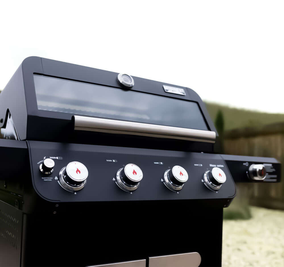 Monument Mesa 425 | Black Propane Gas Grill