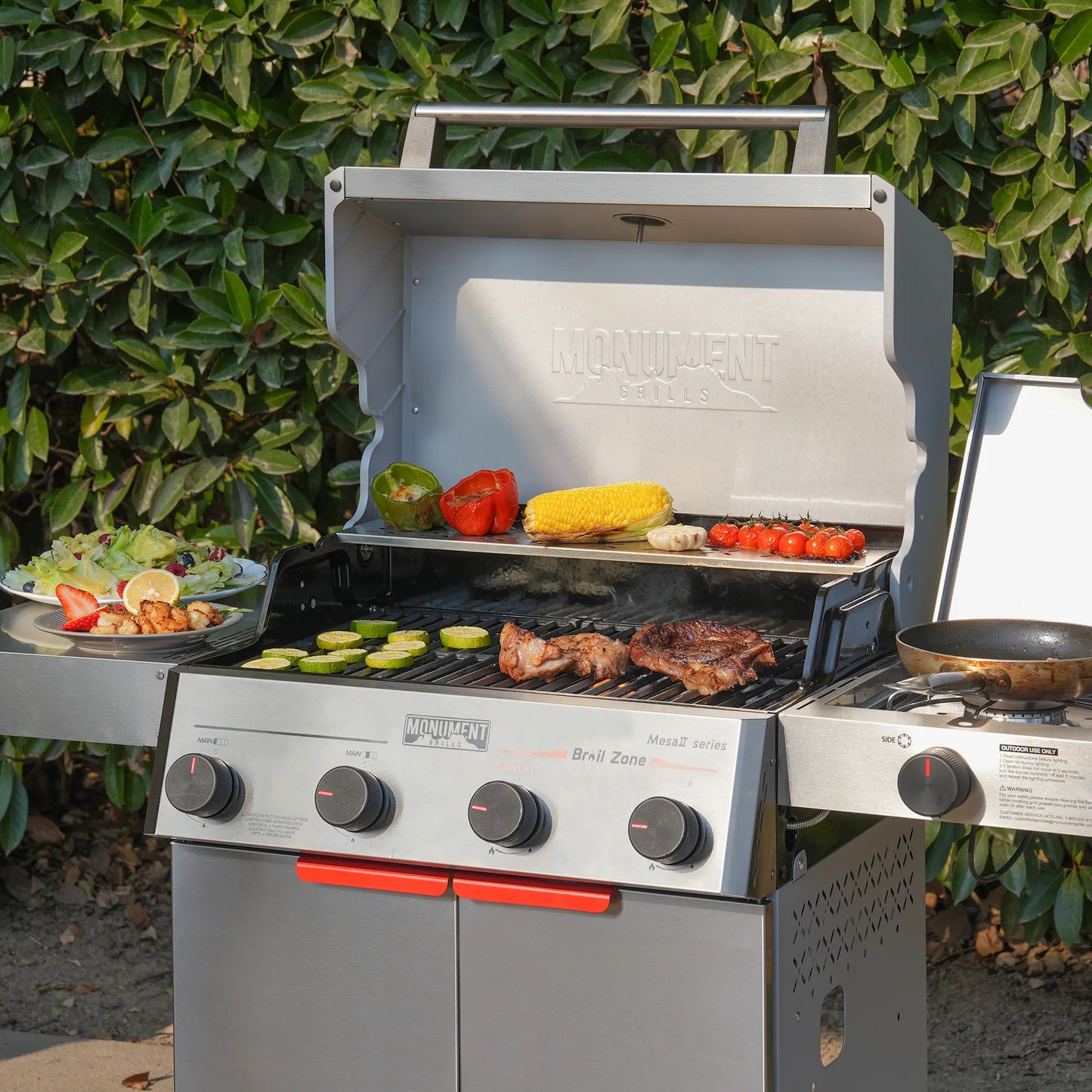 Monument Mesa II 415BZ | Stainless Steel Propane Gas Grill