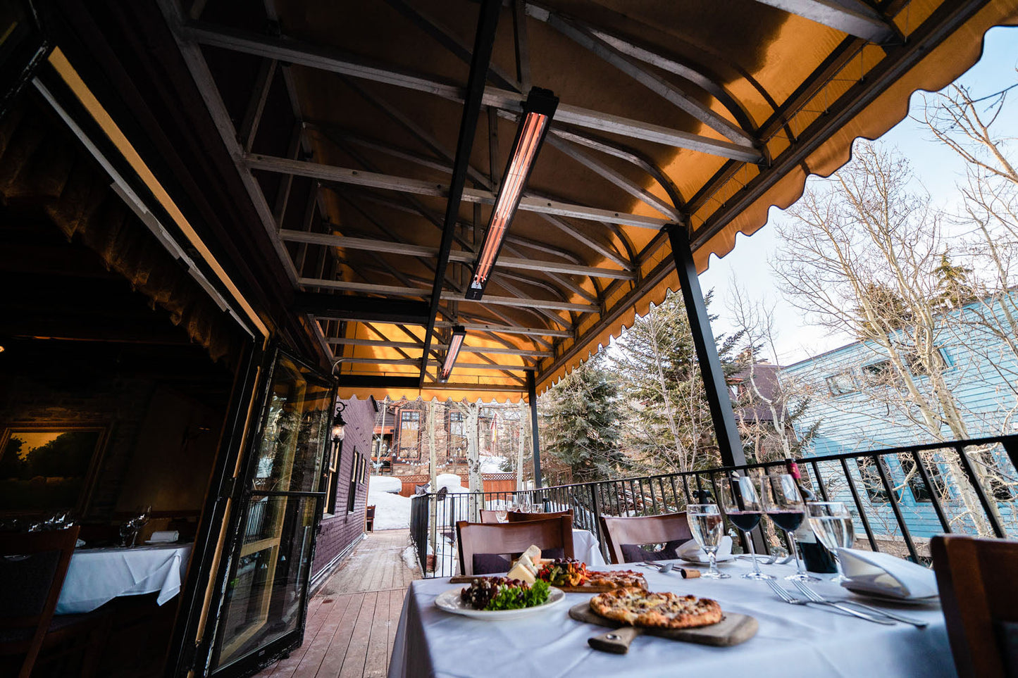 Infratech SL-Series Slimline Single Element 2400Watt Outdoor Electric Heater | 240V