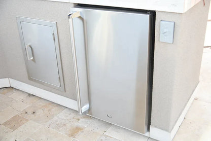 KoKoMo  Pro Outdoor Kitchen Refrigerator with Temperature Control