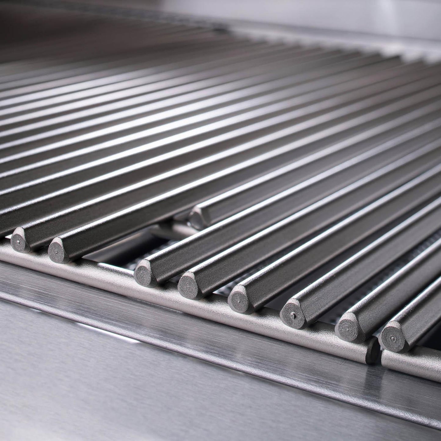 Blaze Premium LTE Marine Grade 32-Inch 4-Burner Built-In Stainless Steel Gas Grill