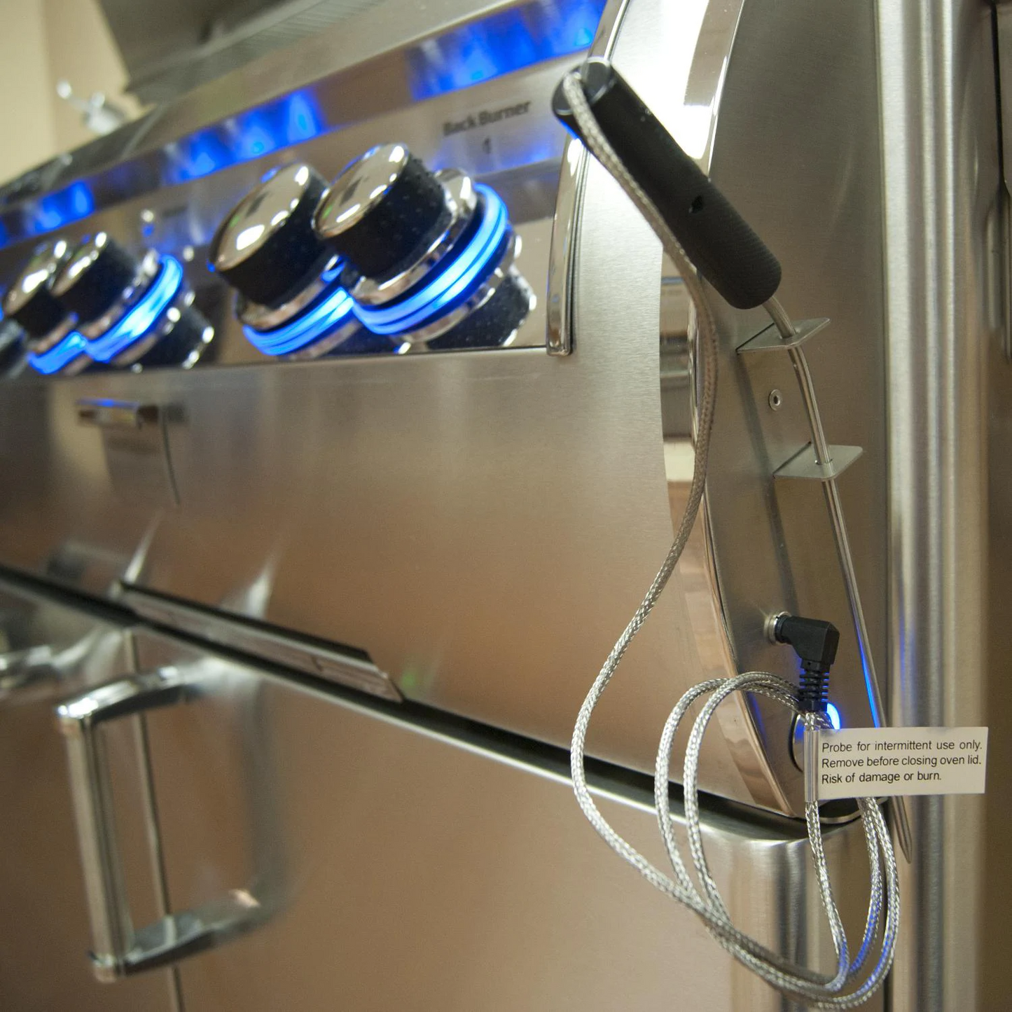 Fire Magic - Echelon Diamond E790S 36-Inch Propane Gas Grill W/ Side Burner, Rotisserie, & Digital Thermometer - E790S-8E1P-62